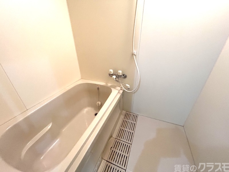 バス・シャワールーム　お風呂はゆっくり入れそうですね！