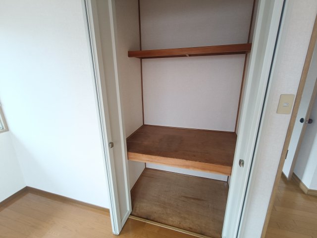 収納　たっぷりとした収納スペースです