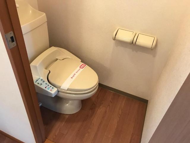 トイレ　シャワー付トイレ