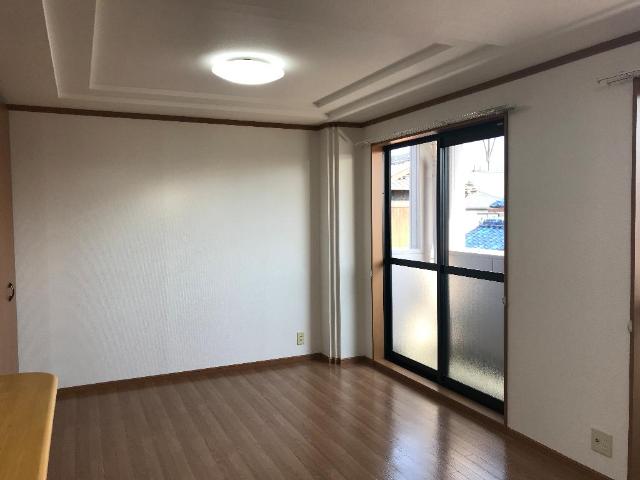 居室・リビング　リビング