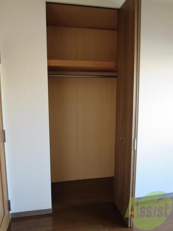 収納　奥行きもしっかりあるクローゼット