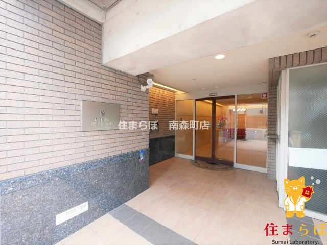 エントランス　共用部の印象も大切に