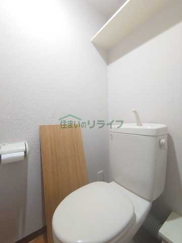 トイレ　別部屋引用