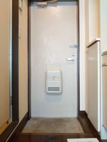 玄関　サムハウ