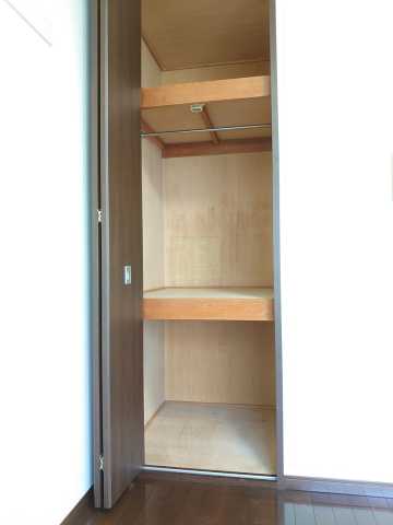 収納　サムハウ