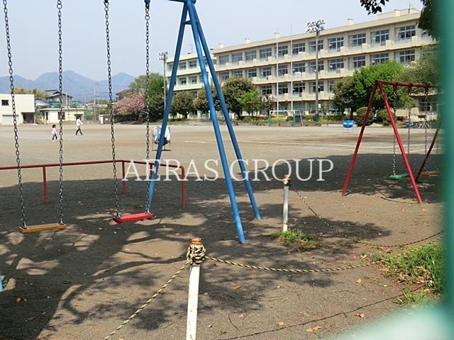 小学校　厚木市立三田小学校（小学校）まで671m