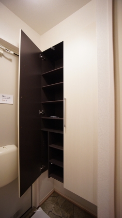 玄関　シューズボックス