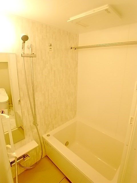 バス・シャワールーム　参考写真です