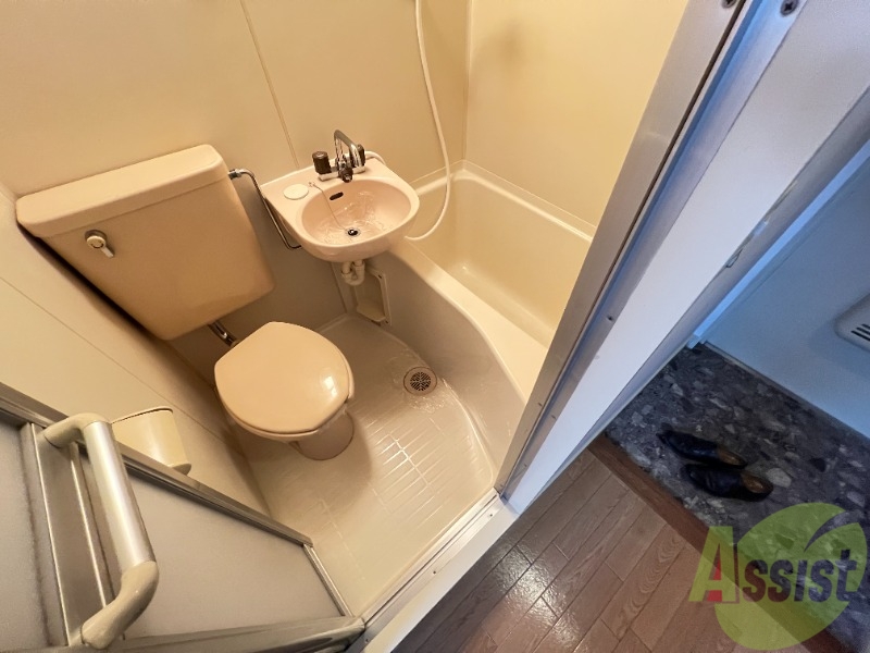 バス・シャワールーム