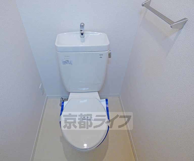 トイレ　清潔感あるトイレです。