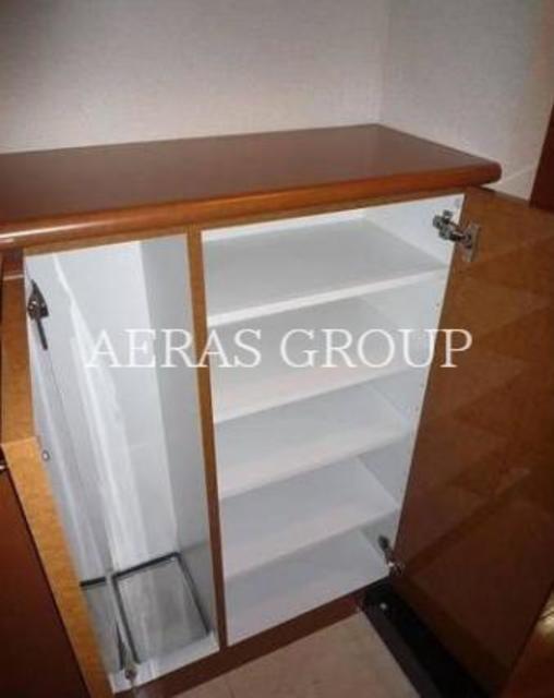 玄関　同仕様タイプ