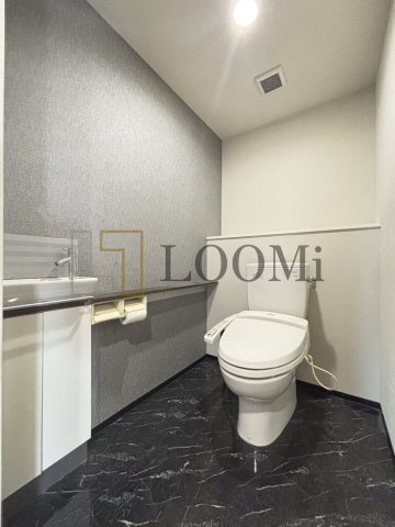 トイレ　レジディア心斎橋ウエスト　トイレ