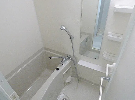 バス・シャワールーム　バスルーム