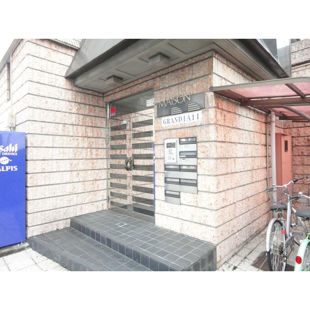 エントランス　安心のオートロック