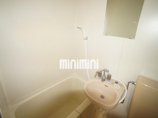 バス・シャワールーム　お風呂です