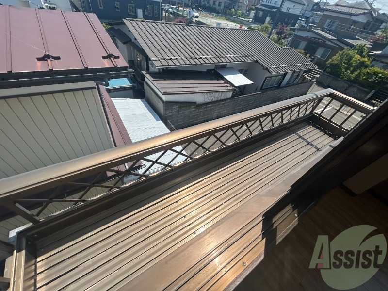 バルコニー　南向きでとても日当たりの良いお部屋になります。