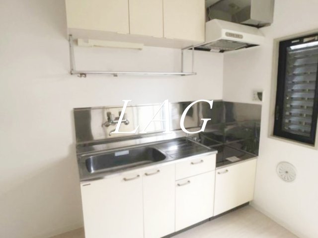 キッチン　キッチンです。