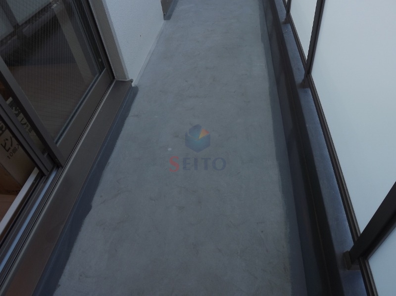 バルコニー　靴箱