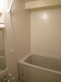 バス・シャワールーム　☆嬉しい独立洗面台☆