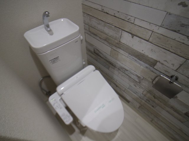 トイレ　シンプルで使いやすいトイレです