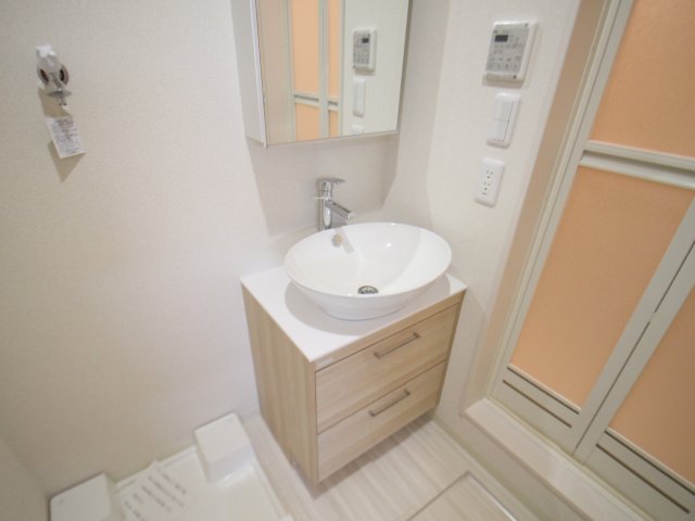 洗面設備　洗面所です