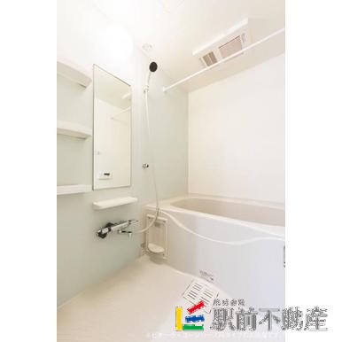 バス・シャワールーム　類似写真