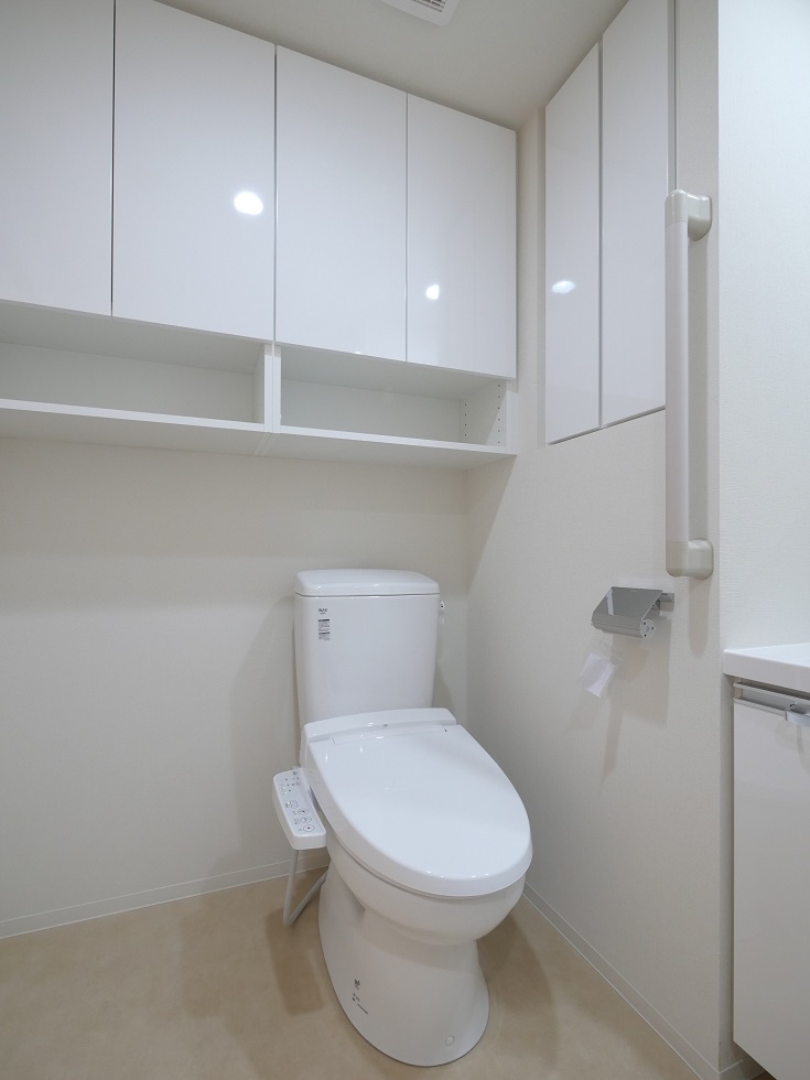 トイレ　内装もきれいです