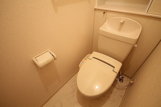 トイレ　※写真は類似です