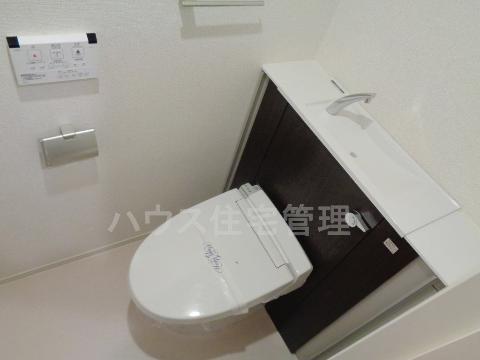 トイレ　シャワー付トイレ