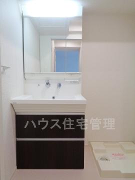 洗面設備　洗髪洗面化粧台