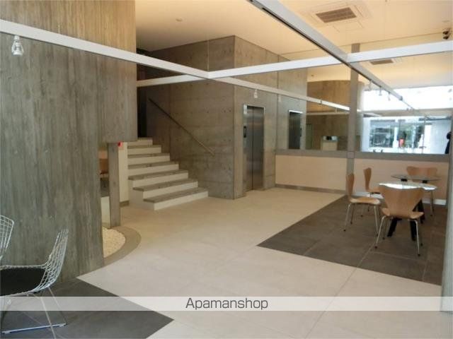 ロビー　ロビー