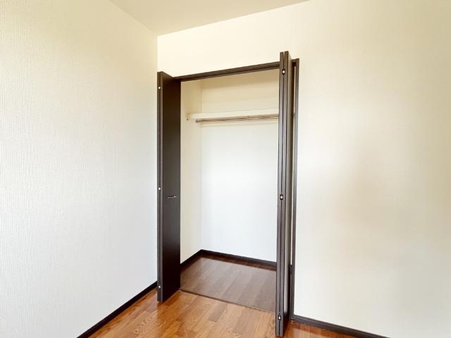 収納　収納（南洋室）