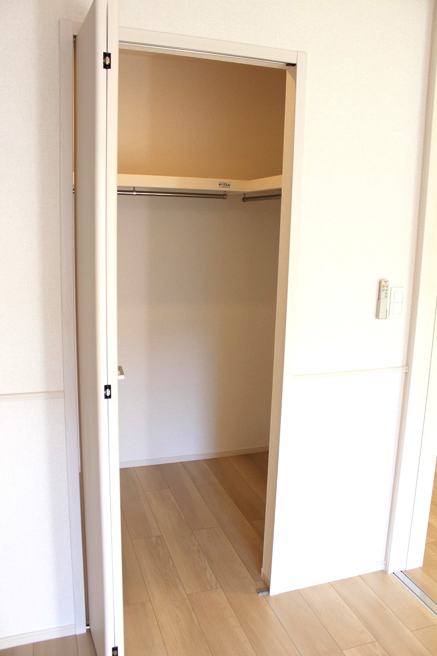 収納　ウォークインクローゼット