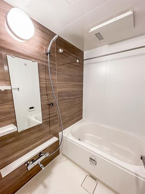 バス・シャワールーム　※写真は同タイプ住戸です。