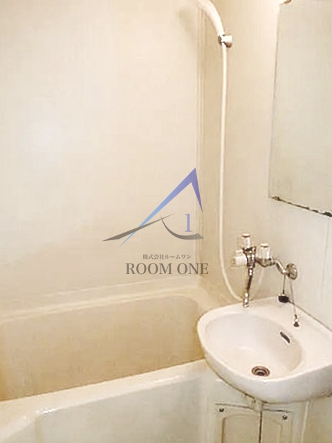 バス・シャワールーム　お風呂です。