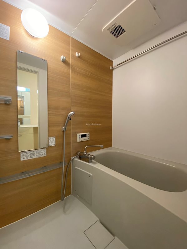 バス・シャワールーム
