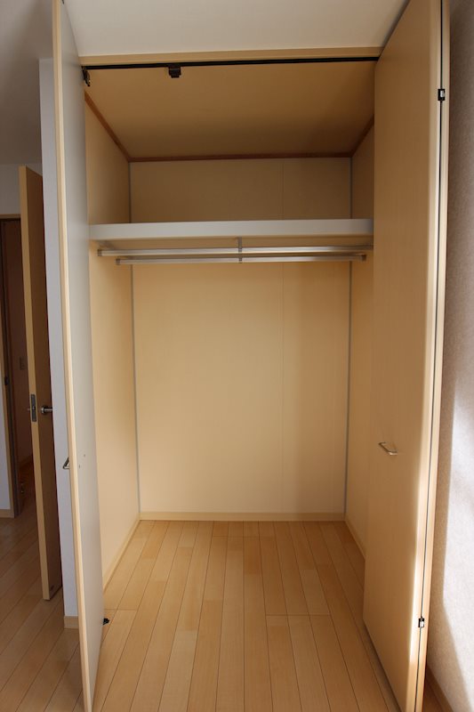 収納　うれしいたっぷり収納付き♪