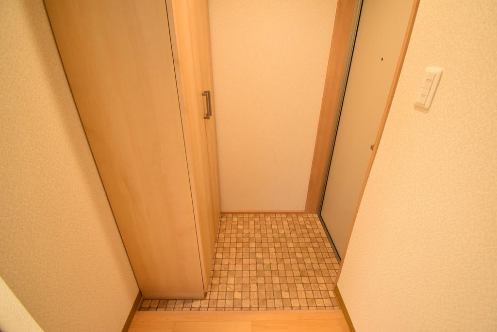玄関　玄関・トールタイプのシューズボックス付き♪