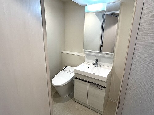 洗面設備　洗面所　　※2025年12月新築未入居時撮影