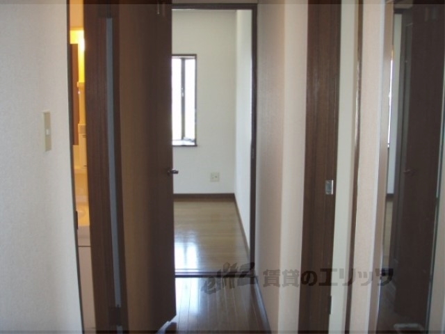 その他部屋・スペース　廊下