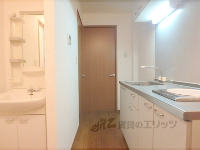 その他部屋・スペース　廊下