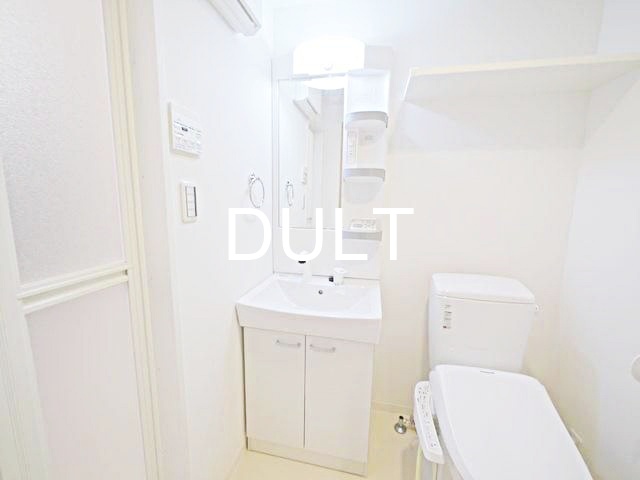 洗面設備　洗面所です。