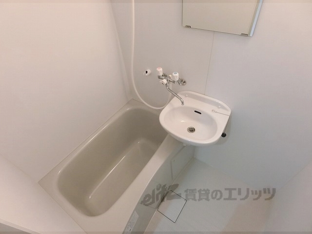 バス・シャワールーム　ユニットバス