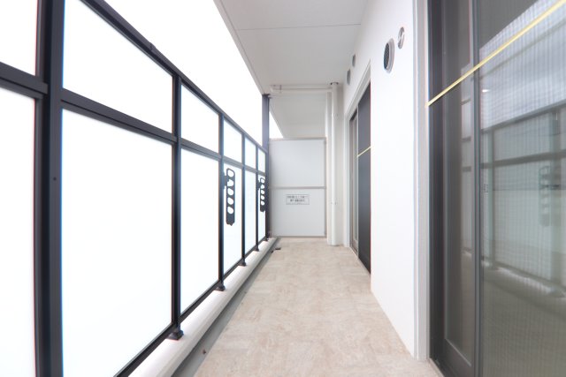 バルコニー　※別号室の参考写真です※