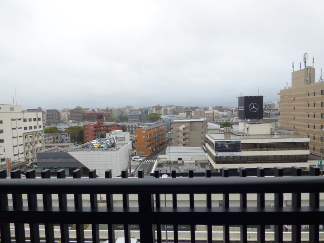 眺望　同向き別階の眺望