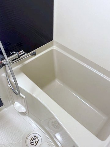 バス・シャワールーム　日々の疲れを癒すお風呂です♪