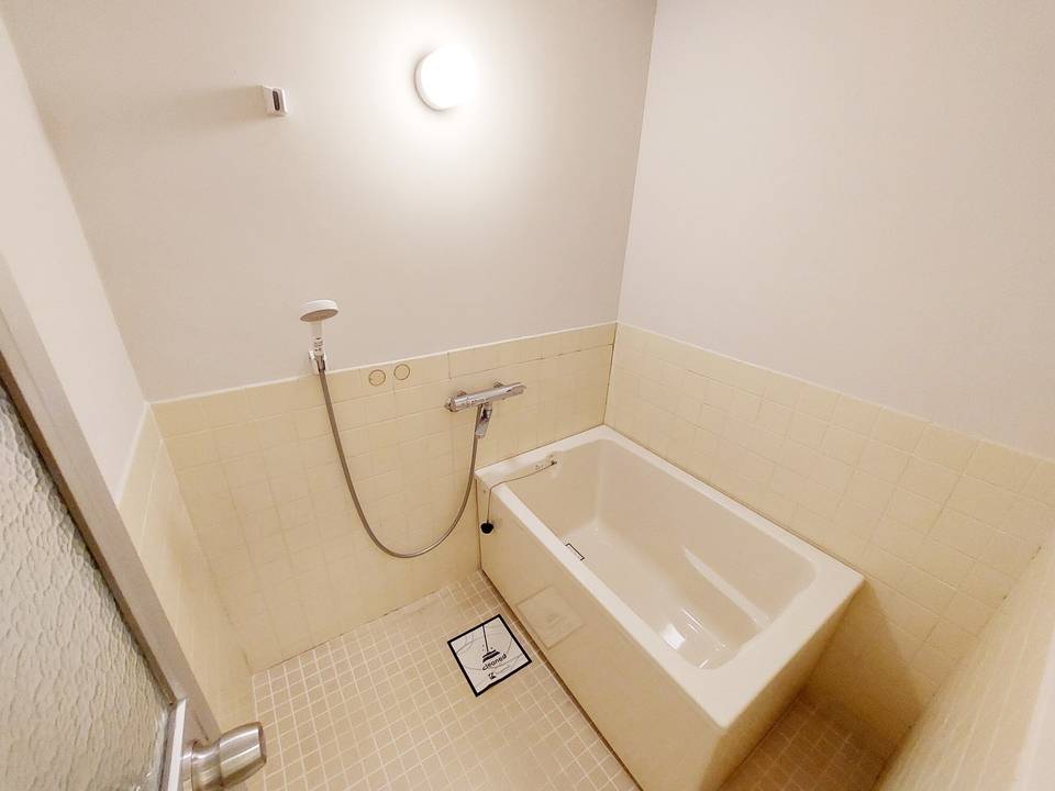 バス・シャワールーム　浴室