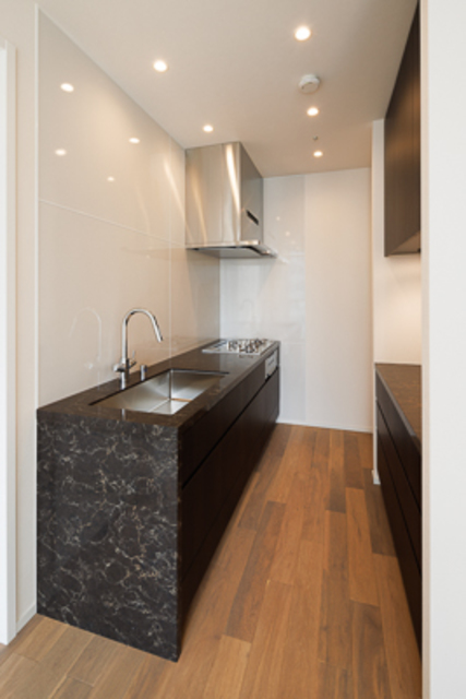 キッチン　※写真は同タイプ住戸です。