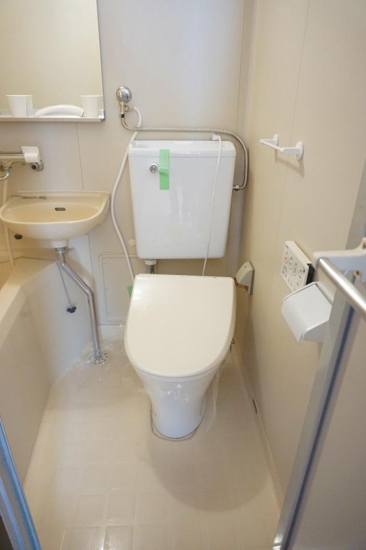 トイレ　トイレ