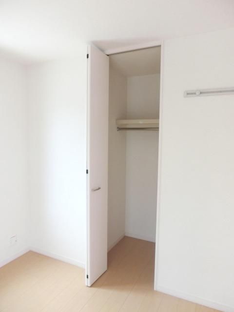 収納　奥行きのあるクローゼットです